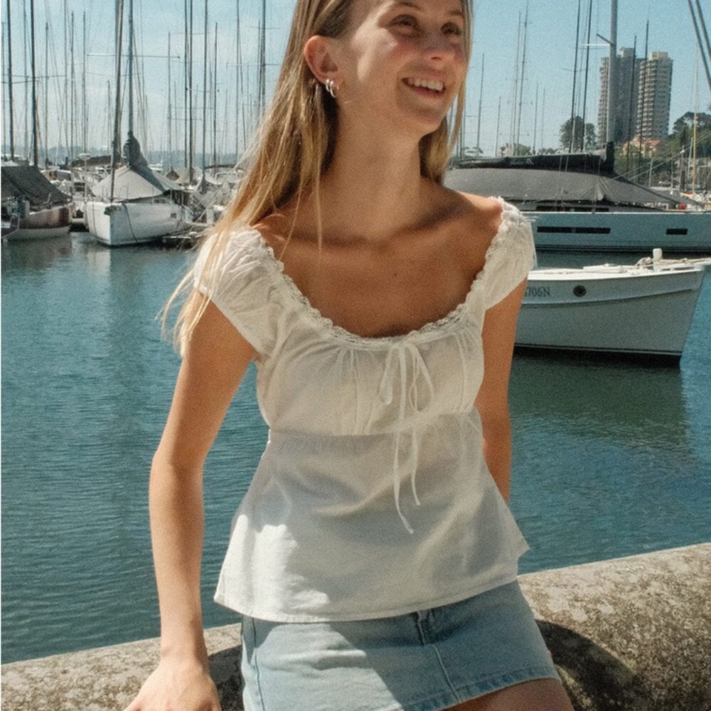 Brandy Melville Odette Top